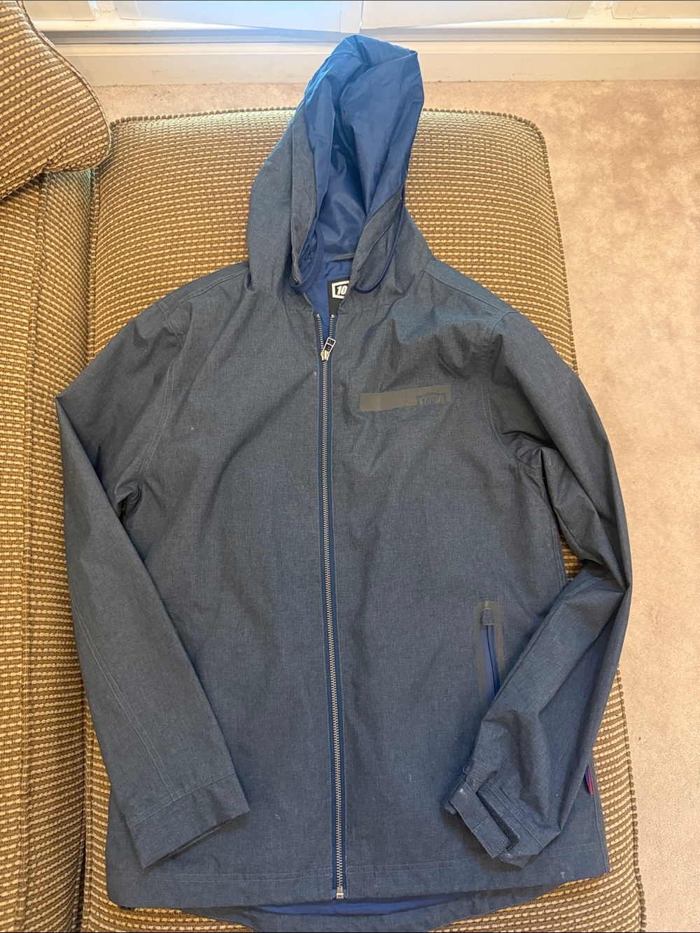 100% Storbi Jacket size medium